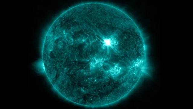 Sun Unleashes Poweroso X-classe Solar Flare e CME Terrestre Pode Espalhar Aurora